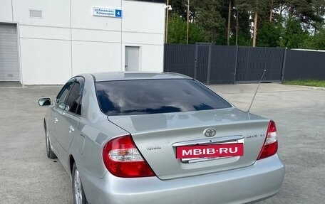 Toyota Camry V40, 2002 год, 740 000 рублей, 3 фотография