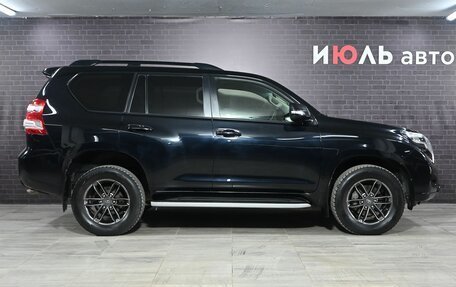 Toyota Land Cruiser Prado 150 рестайлинг 2, 2016 год, 4 670 000 рублей, 8 фотография