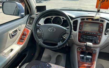 Toyota Highlander III, 2004 год, 2 229 000 рублей, 14 фотография