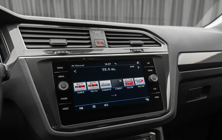 Volkswagen Tiguan II, 2020 год, 2 990 000 рублей, 23 фотография