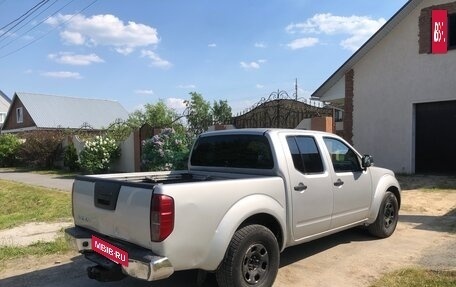 Nissan Navara (Frontier), 2011 год, 970 000 рублей, 2 фотография