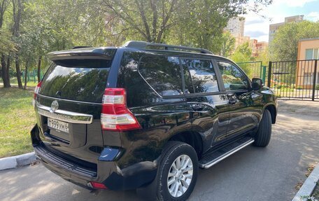 Toyota Land Cruiser Prado 150 рестайлинг 2, 2014 год, 3 680 000 рублей, 3 фотография