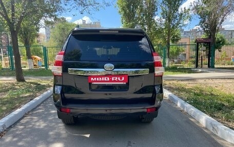 Toyota Land Cruiser Prado 150 рестайлинг 2, 2014 год, 3 680 000 рублей, 8 фотография