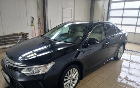 Toyota Camry, 2015 год, 2 200 000 рублей, 7 фотография