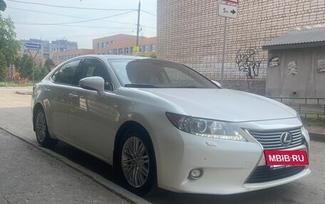 Lexus ES VII, 2015 год, 1 780 000 рублей, 2 фотография