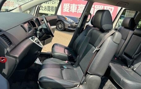Toyota ISis I, 2013 год, 1 045 000 рублей, 20 фотография