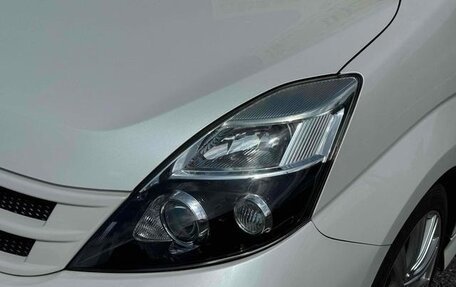 Toyota ISis I, 2013 год, 1 045 000 рублей, 29 фотография