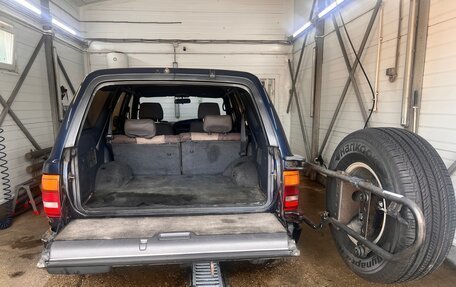 Toyota Hilux Surf III рестайлинг, 1992 год, 450 000 рублей, 26 фотография
