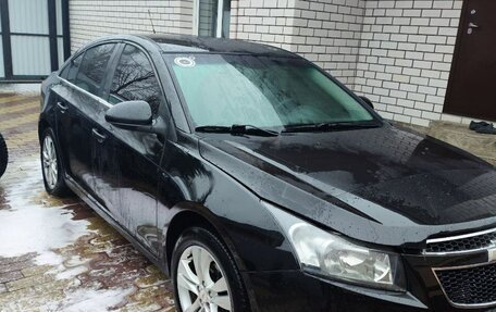 Chevrolet Cruze II, 2011 год, 800 000 рублей, 9 фотография
