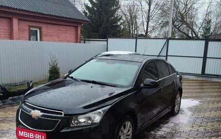 Chevrolet Cruze II, 2011 год, 800 000 рублей, 2 фотография