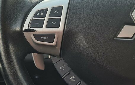 Mitsubishi Outlander III рестайлинг 3, 2007 год, 850 000 рублей, 12 фотография