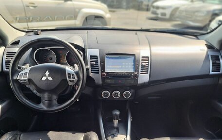 Mitsubishi Outlander III рестайлинг 3, 2007 год, 850 000 рублей, 11 фотография