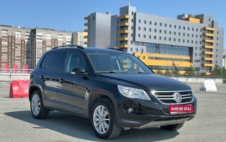 Volkswagen Tiguan I, 2010 год, 1 349 000 рублей, 1 фотография