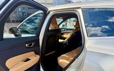Volvo XC60 II, 2019 год, 3 390 000 рублей, 7 фотография