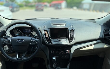 Ford Escape III, 2017 год, 1 700 000 рублей, 10 фотография