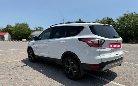 Ford Escape III, 2017 год, 1 700 000 рублей, 7 фотография