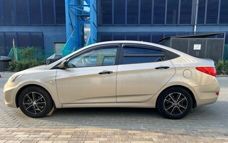 Hyundai Solaris II рестайлинг, 2011 год, 769 000 рублей, 4 фотография