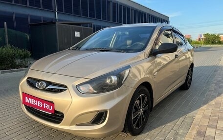 Hyundai Solaris II рестайлинг, 2011 год, 769 000 рублей, 8 фотография