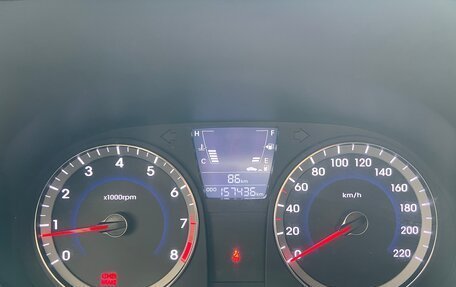Hyundai Solaris II рестайлинг, 2011 год, 769 000 рублей, 13 фотография