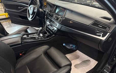 BMW 5 серия, 2014 год, 2 900 000 рублей, 6 фотография