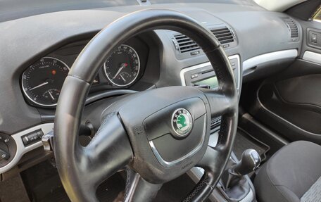 Skoda Octavia, 2011 год, 680 000 рублей, 11 фотография