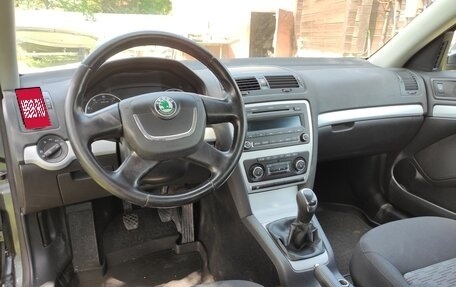 Skoda Octavia, 2011 год, 680 000 рублей, 10 фотография
