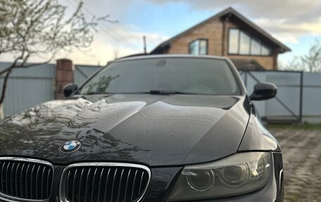 BMW 3 серия, 2011 год, 1 200 000 рублей, 8 фотография