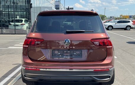 Volkswagen Tiguan II, 2021 год, 2 790 000 рублей, 7 фотография