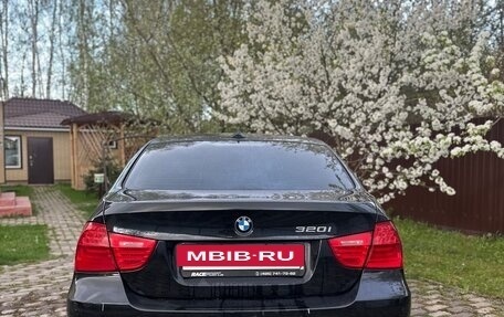 BMW 3 серия, 2011 год, 1 200 000 рублей, 10 фотография