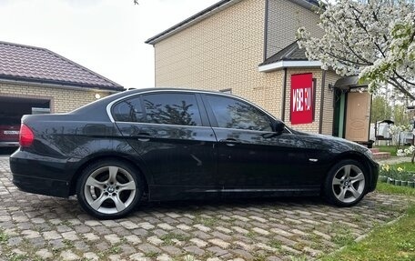 BMW 3 серия, 2011 год, 1 200 000 рублей, 11 фотография
