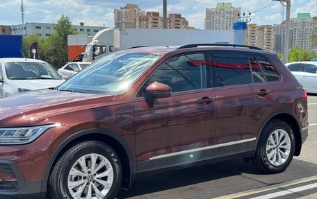 Volkswagen Tiguan II, 2021 год, 2 790 000 рублей, 9 фотография