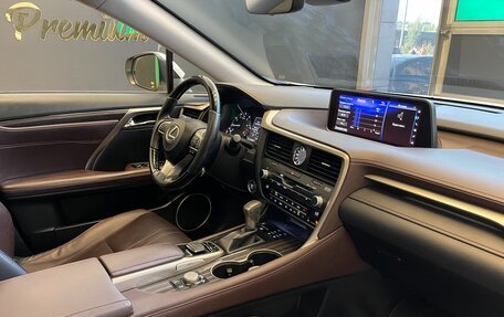 Lexus RX IV рестайлинг, 2019 год, 4 890 000 рублей, 17 фотография