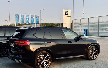 BMW X5, 2021 год, 8 989 000 рублей, 2 фотография