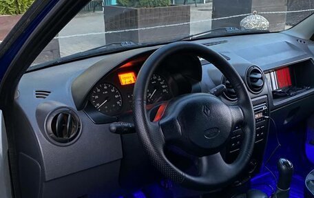 Renault Logan I, 2007 год, 325 000 рублей, 2 фотография