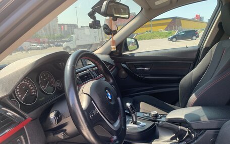 BMW 3 серия, 2013 год, 2 400 000 рублей, 33 фотография