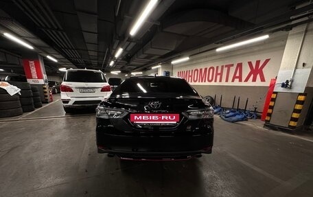 Toyota Camry, 2021 год, 4 700 000 рублей, 4 фотография