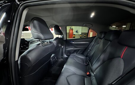Toyota Camry, 2021 год, 4 700 000 рублей, 7 фотография