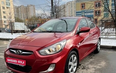 Hyundai Solaris II рестайлинг, 2011 год, 890 000 рублей, 2 фотография