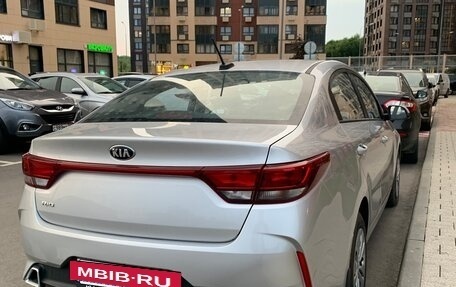 KIA Rio IV, 2021 год, 1 850 000 рублей, 3 фотография