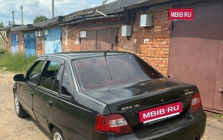 Daewoo Nexia I рестайлинг, 2013 год, 300 000 рублей, 4 фотография