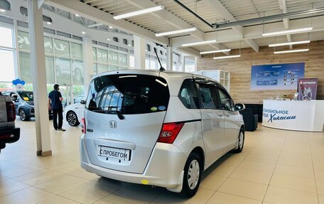 Honda Freed I, 2010 год, 1 099 000 рублей, 6 фотография
