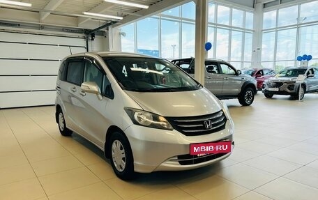Honda Freed I, 2010 год, 1 099 000 рублей, 8 фотография