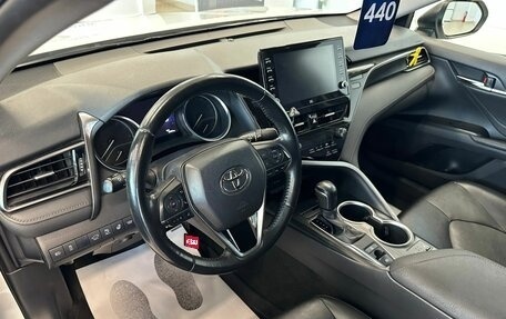 Toyota Camry, 2021 год, 3 199 900 рублей, 11 фотография