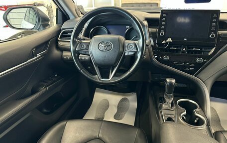 Toyota Camry, 2021 год, 3 199 900 рублей, 14 фотография