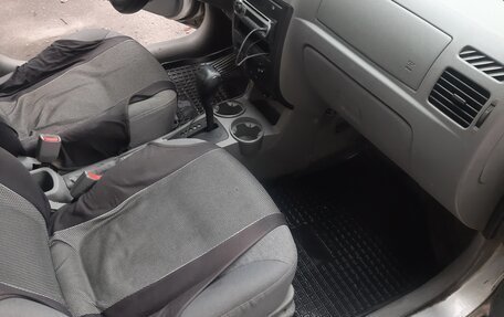 KIA Rio II, 2004 год, 375 000 рублей, 10 фотография