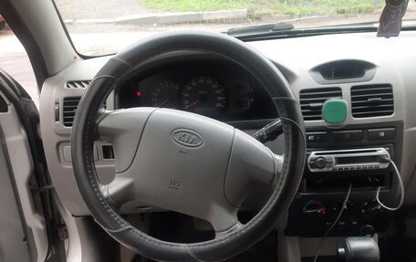 KIA Rio II, 2004 год, 375 000 рублей, 7 фотография