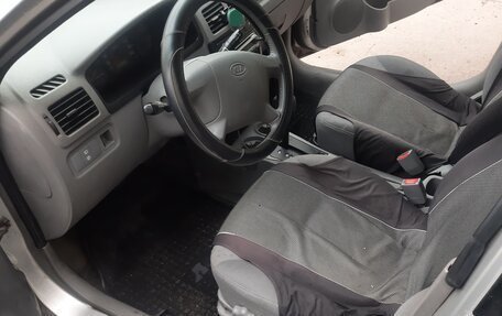 KIA Rio II, 2004 год, 375 000 рублей, 9 фотография