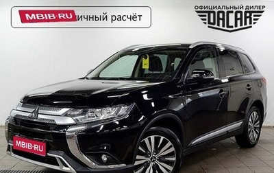 Mitsubishi Outlander III рестайлинг 3, 2019 год, 1 820 000 рублей, 1 фотография