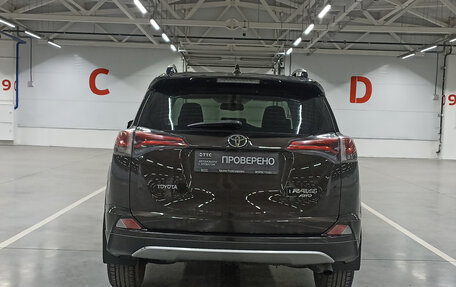 Toyota RAV4, 2016 год, 1 974 850 рублей, 6 фотография
