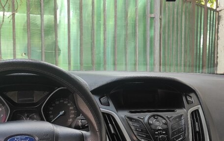 Ford Focus III, 2012 год, 450 000 рублей, 2 фотография